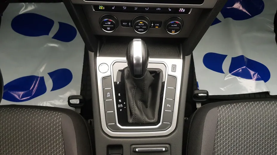 VOLKSWAGEN Passat Passat 1.5 TSI EVO Essence DSG