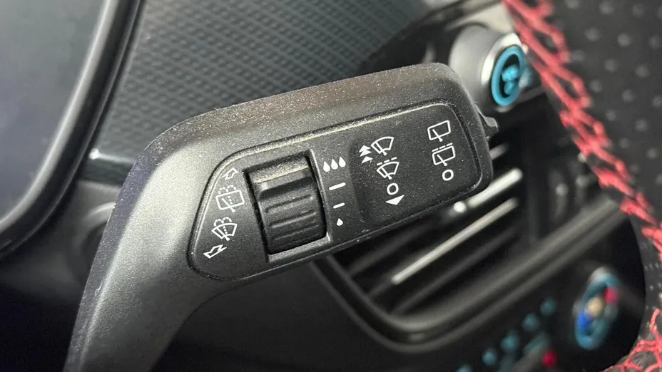 FORD Kuga Kuga 1.5 EcoBoost FWD ST-Line