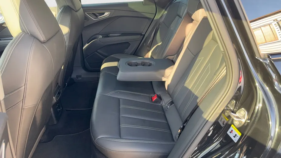 AUDI Q4 Q4 e-tron 35 52kWh S Line