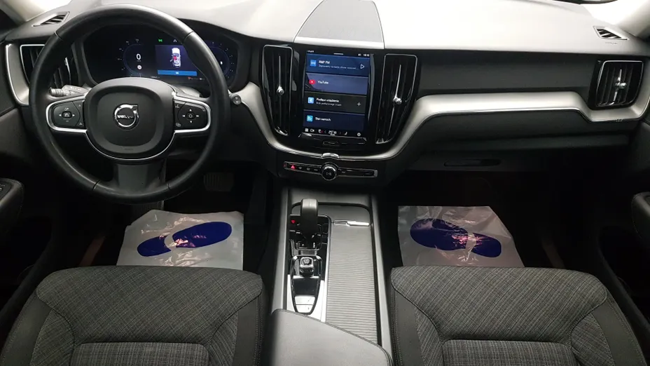 VOLVO XC60 XC60 B4 B Core aut