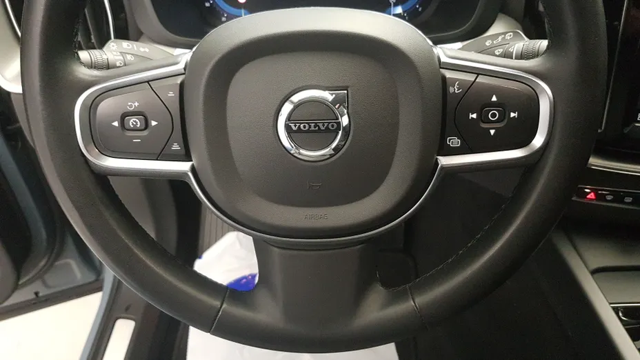VOLVO XC60 XC60 B4 B Core aut