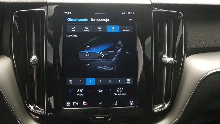 VOLVO XC60 XC60 B4 B Core aut