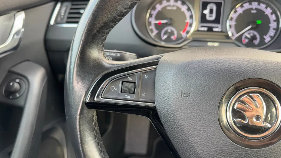 SKODA Octavia Octavia 2.0 TDI SCR Ambition DSG