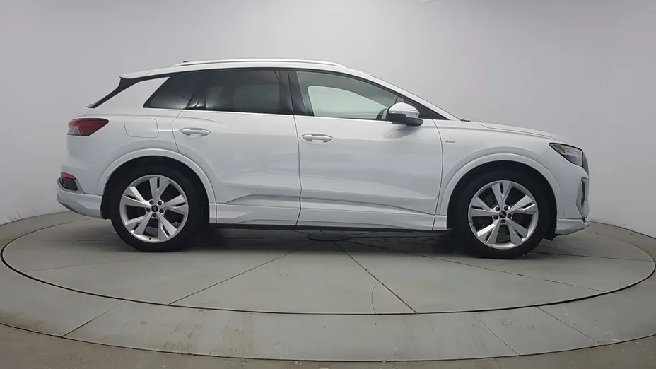 AUDI Q4 Q4 e-tron 40 77kWh S Line