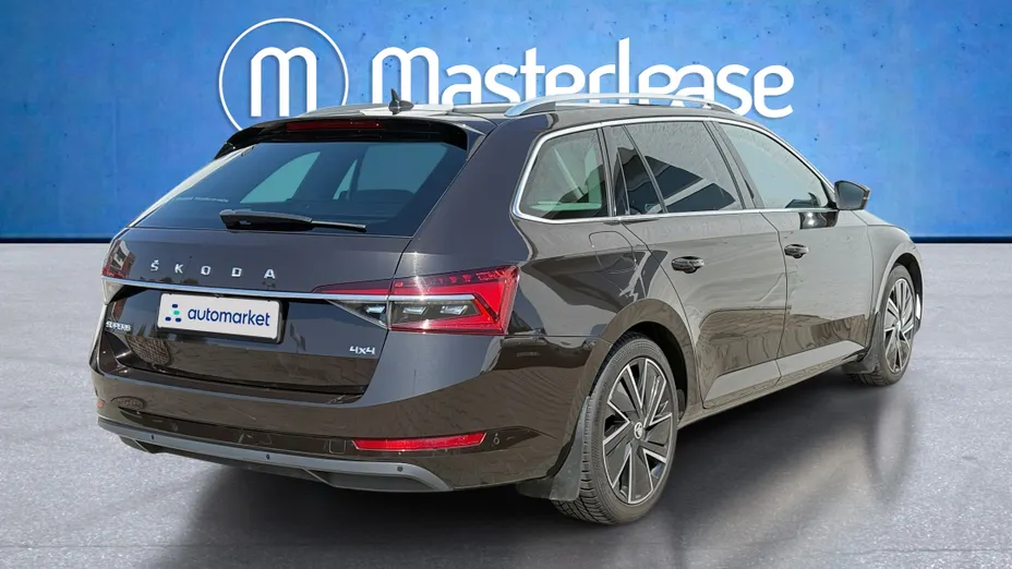 SKODA Superb Superb 2.0 TDI SCR 4x4 Style DSG