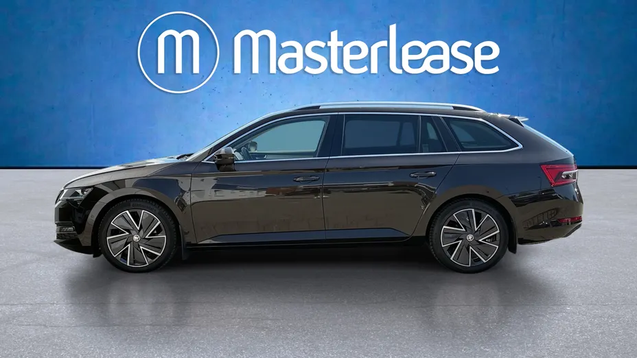 SKODA Superb Superb 2.0 TDI SCR 4x4 Style DSG