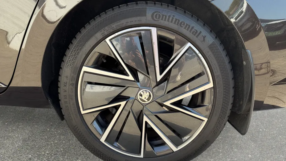 SKODA Superb Superb 2.0 TDI SCR 4x4 Style DSG