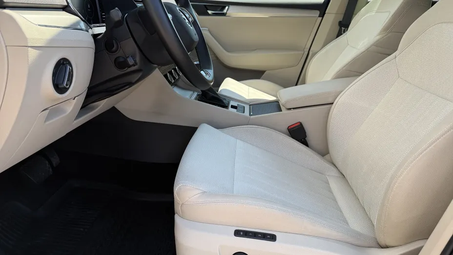 SKODA Superb Superb 2.0 TDI SCR 4x4 Style DSG