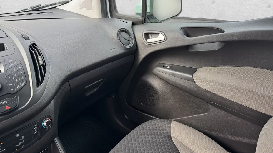 FORD Tourneo Courier Tourneo Courier 1.5 TDCi Trend