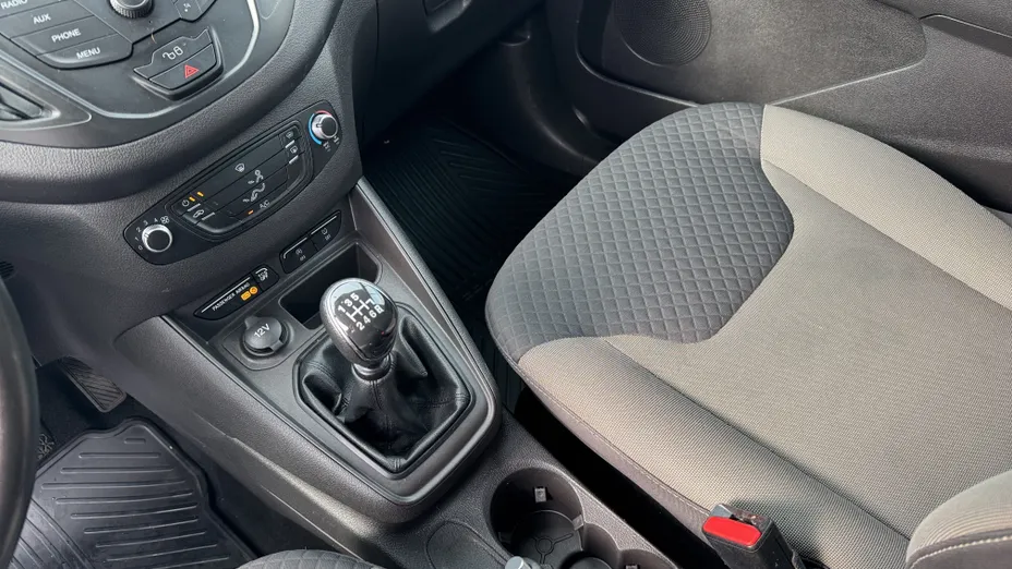 FORD Tourneo Courier Tourneo Courier 1.5 TDCi Trend