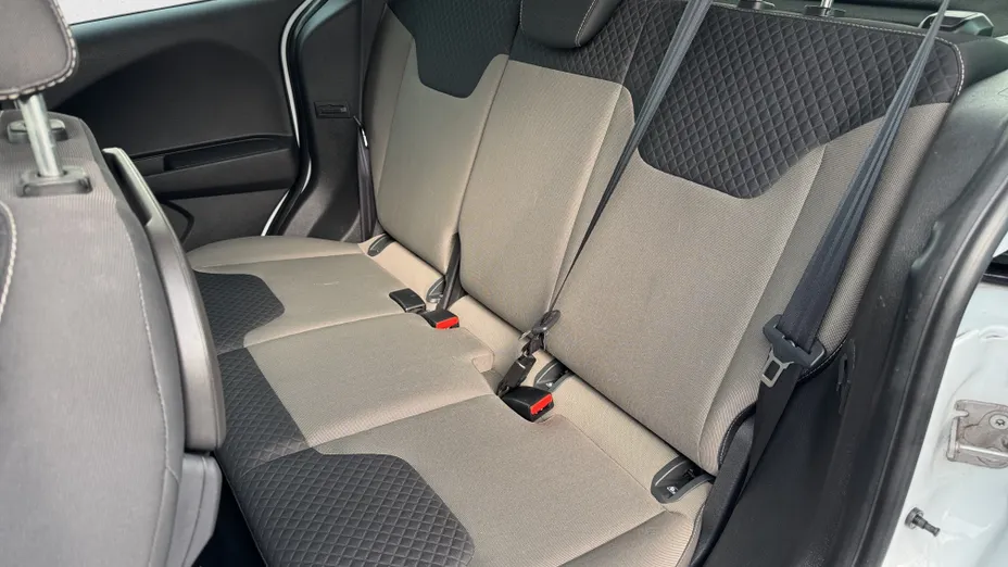 FORD Tourneo Courier Tourneo Courier 1.5 TDCi Trend