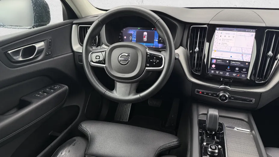 VOLVO XC60 XC60 B4 D AWD Plus Bright aut