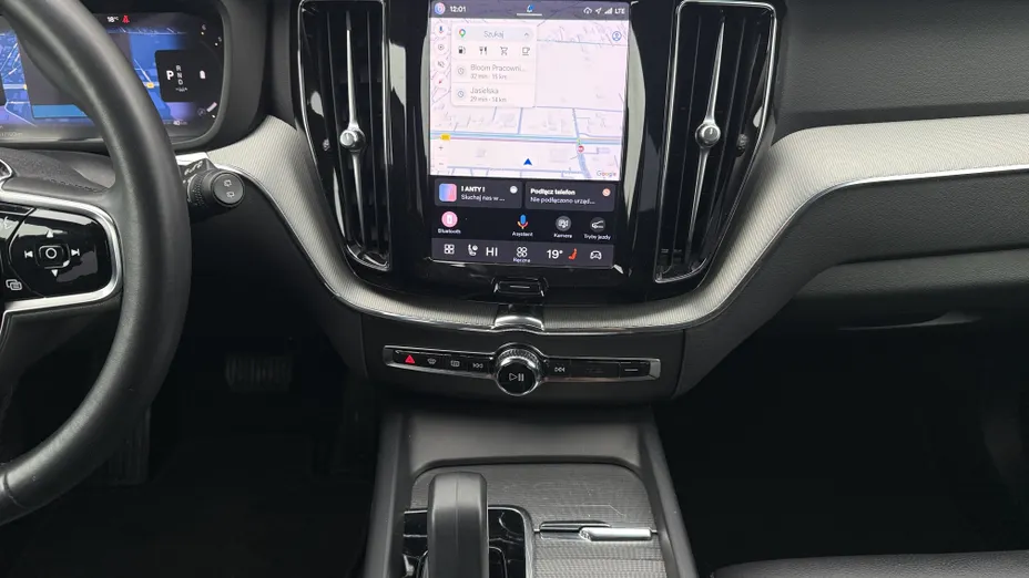 VOLVO XC60 XC60 B4 D AWD Plus Bright aut
