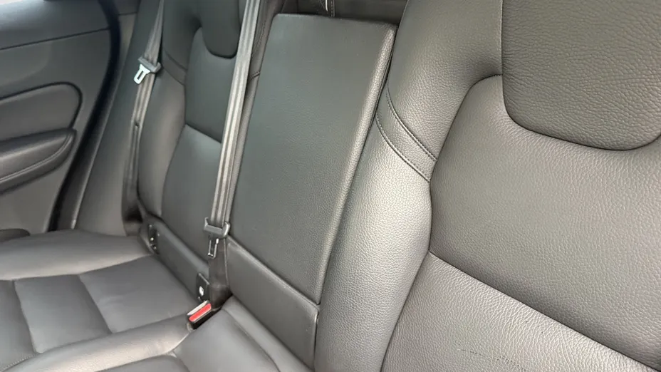 VOLVO XC60 XC60 B4 D AWD Plus Bright aut