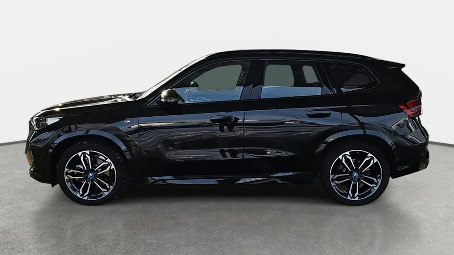 BMW iX1 iX1 xDrive30 66.5kWh M Sport