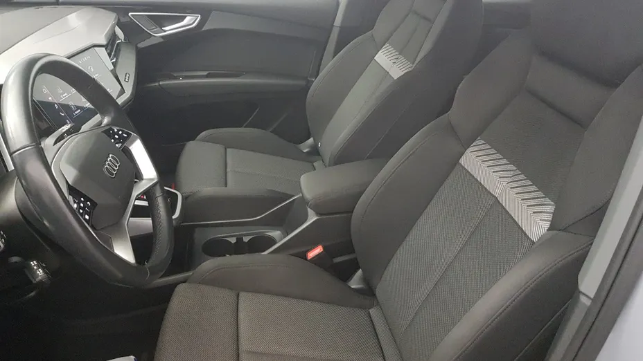 AUDI Q4 Q4 e-tron 40 77kWh Advanced