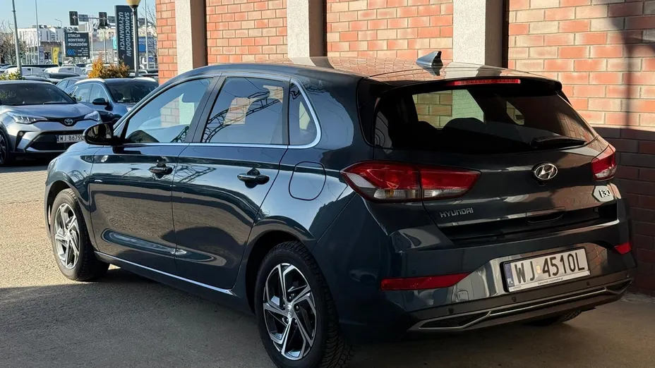 HYUNDAI i30 i30 1.0 T-GDI Smart