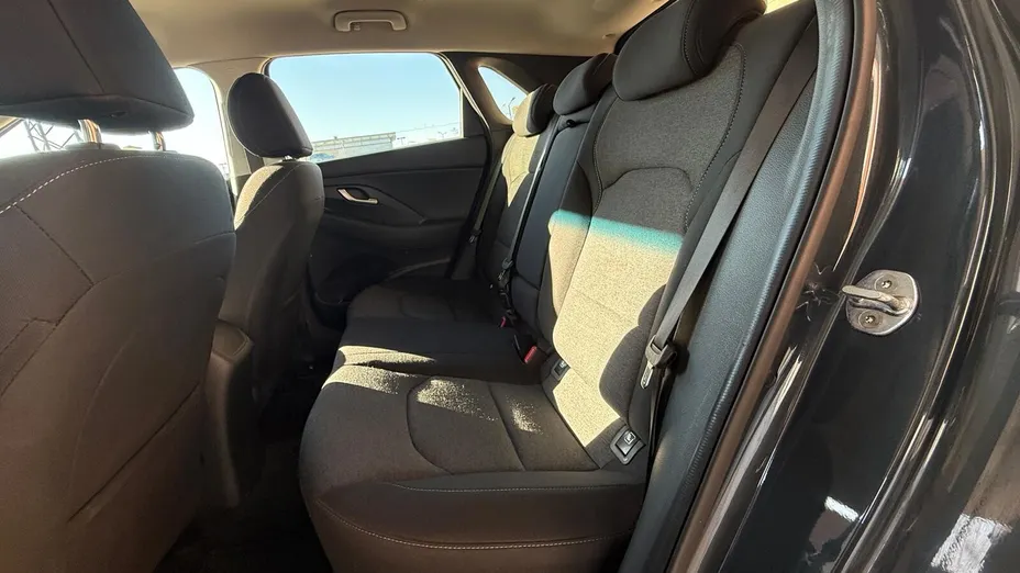 HYUNDAI i30 i30 1.0 T-GDI Smart