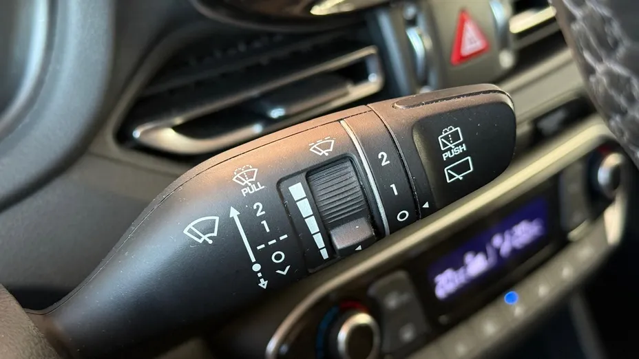 HYUNDAI i30 i30 1.0 T-GDI Smart