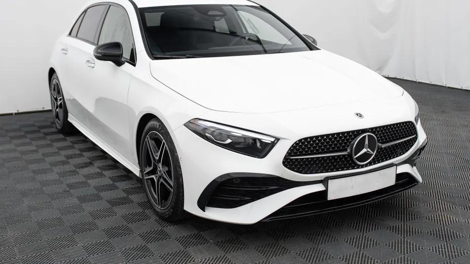 MERCEDES-BENZ A Klasa A 200 AMG Line 7G-DCT