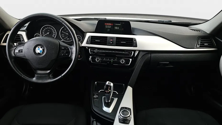 BMW Seria 3 318d aut