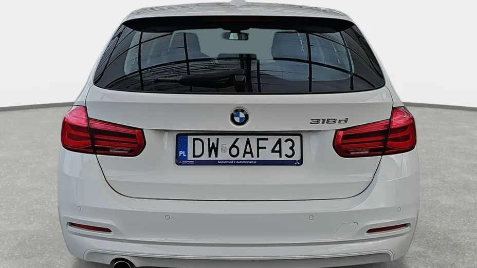 BMW Seria 3 318d aut