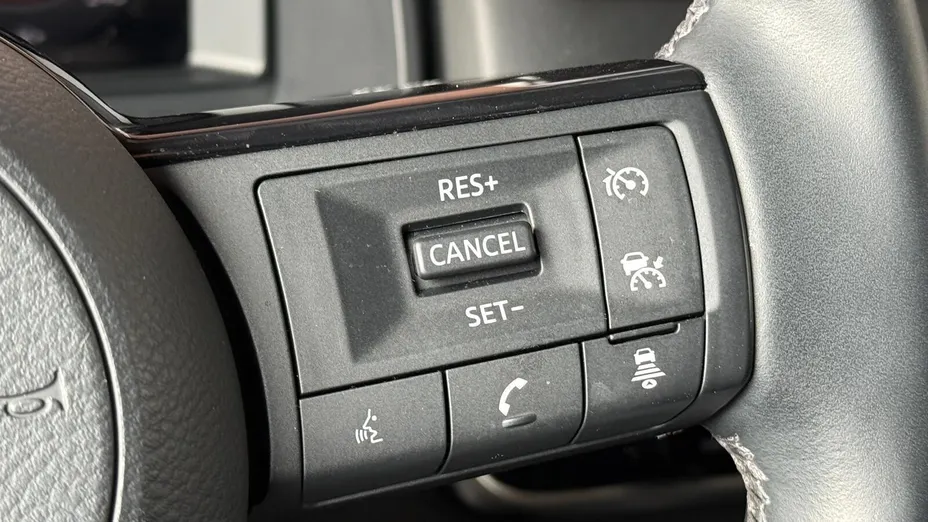 NISSAN Qashqai Qashqai 1.3 DIG-T mHEV N-Connecta
