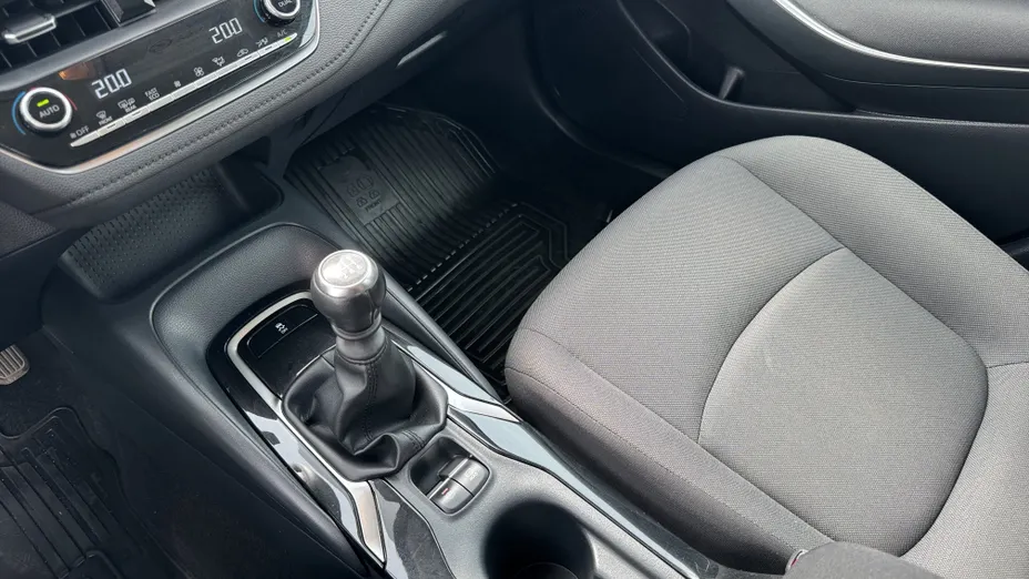 TOYOTA Corolla Corolla 1.5 Comfort