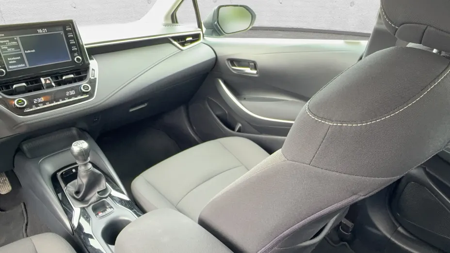 TOYOTA Corolla Corolla 1.5 Comfort