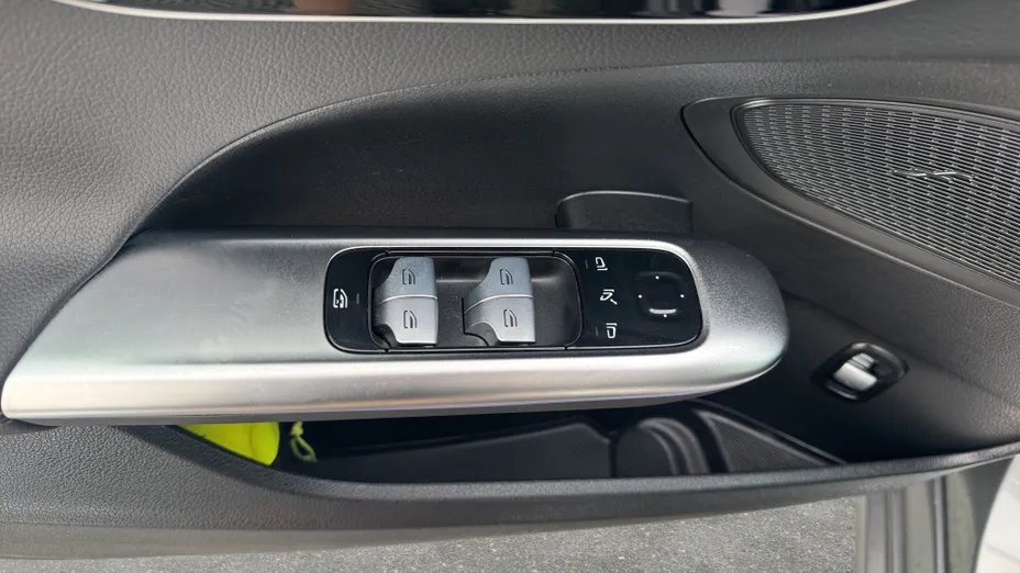 MERCEDES-BENZ C Klasa C 220 d mHEV 4-Matic Avantgarde