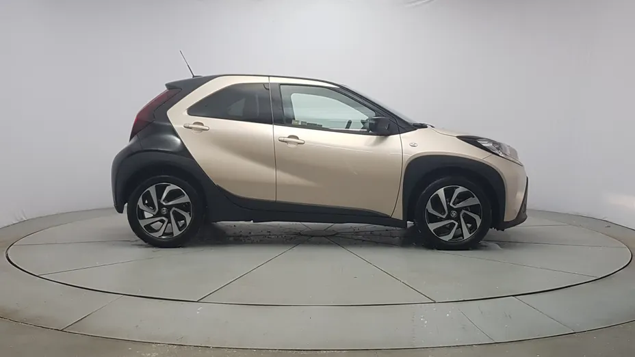 TOYOTA Aygo X Aygo X 1.0 VVT-i Style CVT
