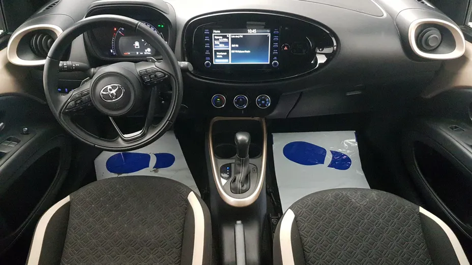 TOYOTA Aygo X Aygo X 1.0 VVT-i Style CVT