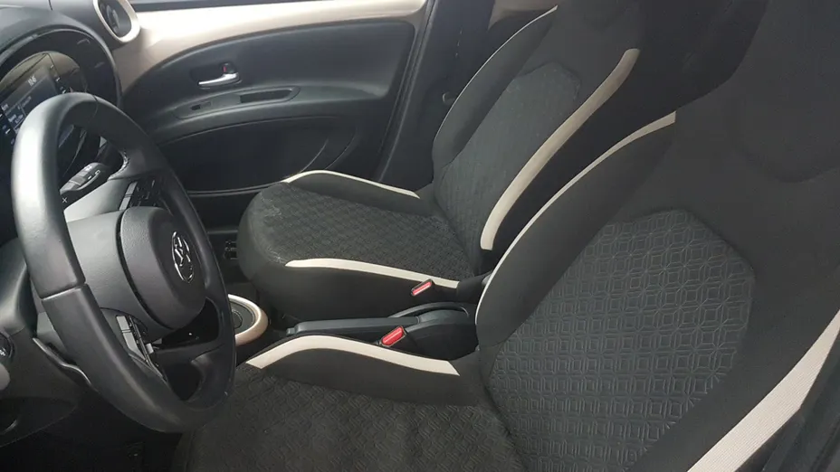 TOYOTA Aygo X Aygo X 1.0 VVT-i Style CVT