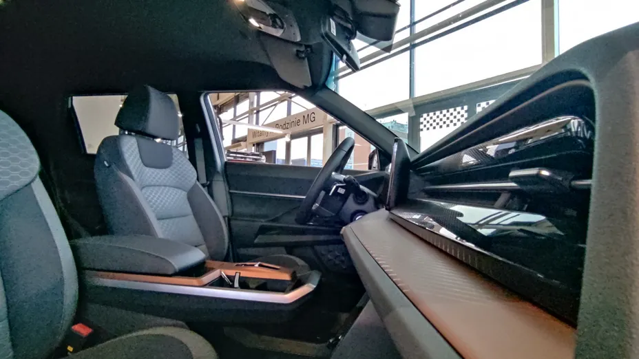 KGM / SSANGYONG Torres Torres 1.5 T-GDI Joy aut Nowy