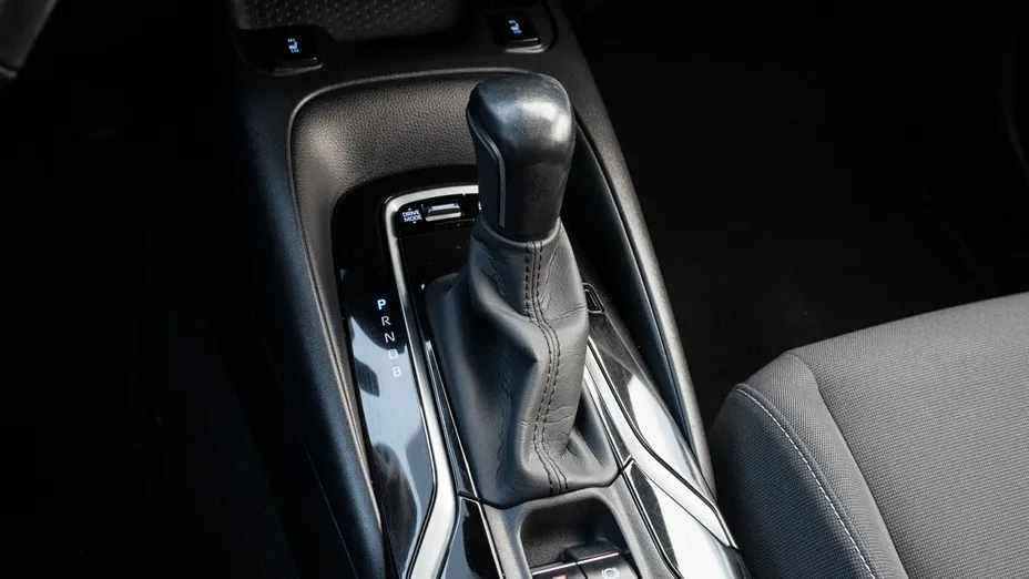 SUZUKI Swace Swace 1.8 Hybrid Premium Plus CVT