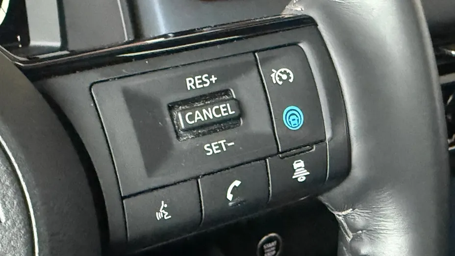 NISSAN Qashqai Qashqai 1.3 DIG-T mHEV Tekna