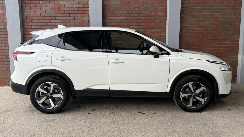 NISSAN Qashqai Qashqai 1.3 DIG-T mHEV N-Connecta Xtronic