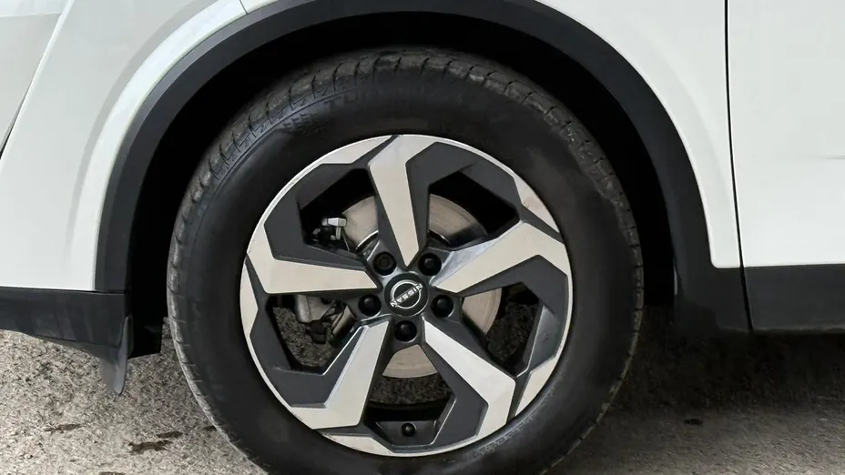 NISSAN Qashqai Qashqai 1.3 DIG-T mHEV N-Connecta Xtronic