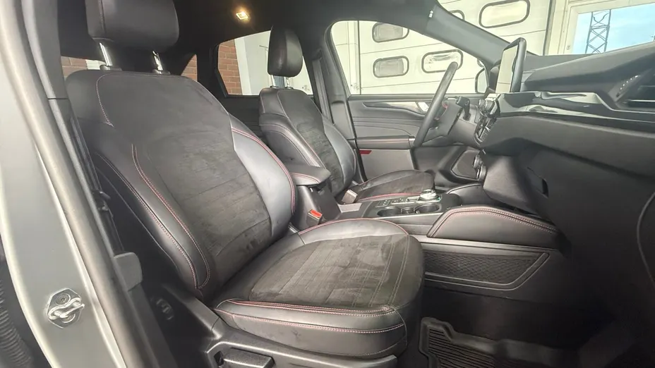 FORD Kuga Kuga 2.5 FHEV FWD ST-Line X