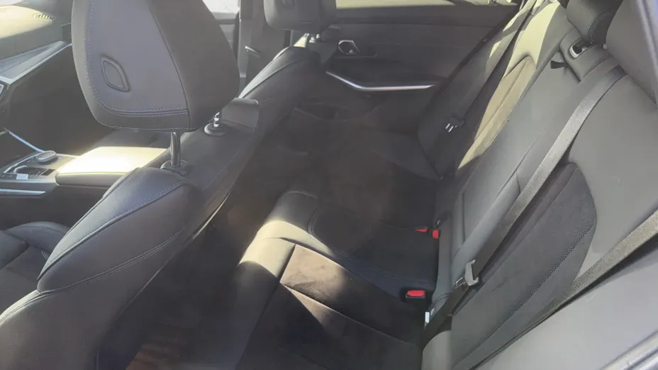 BMW Seria 3 318d mHEV M Sport aut