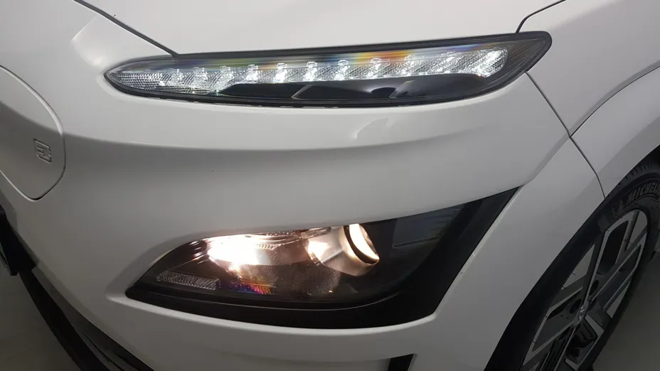HYUNDAI Kona Kona Electric 64kWh Modern