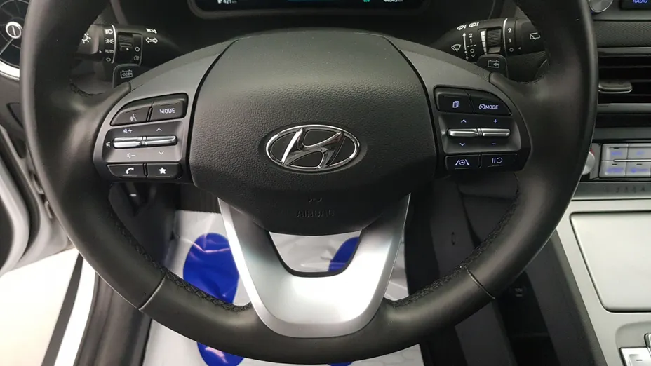 HYUNDAI Kona Kona Electric 64kWh Modern