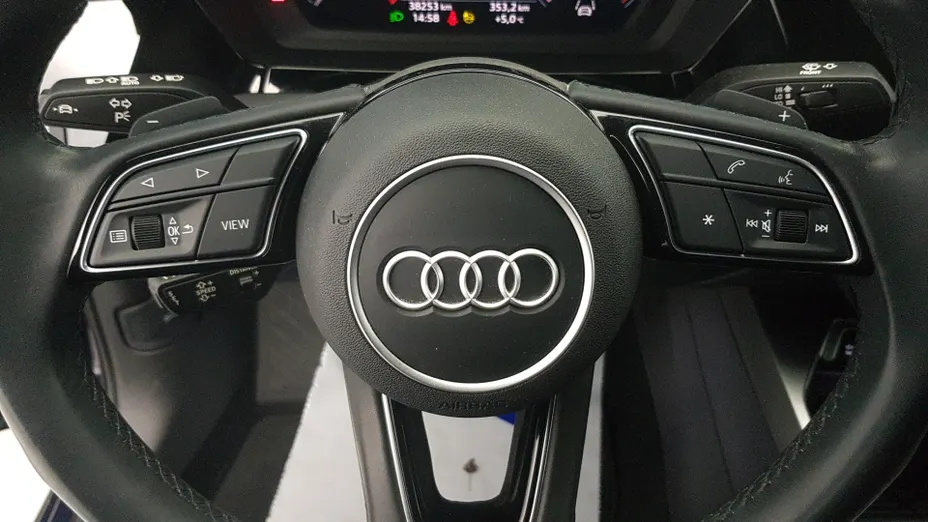 AUDI A3 A3 35 TFSI mHEV S Line S tronic