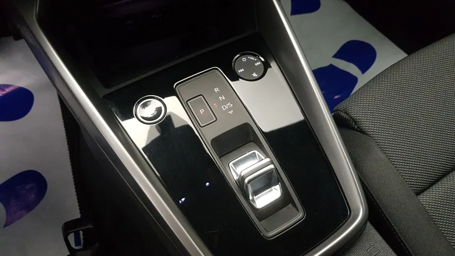 AUDI A3 A3 35 TFSI mHEV S Line S tronic