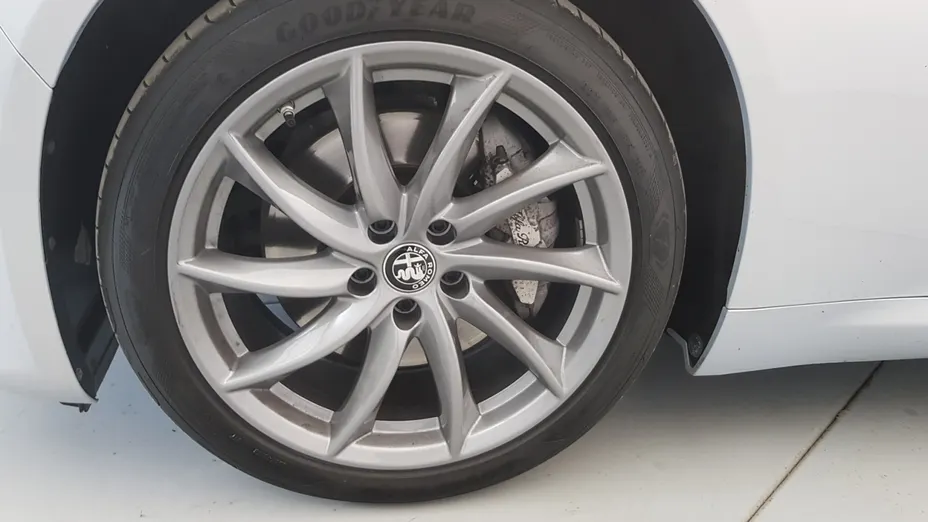 ALFA ROMEO Giulia Giulia 2.0 Turbo TI Q4 aut