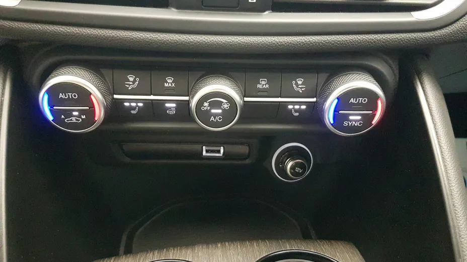 ALFA ROMEO Giulia Giulia 2.0 Turbo TI Q4 aut