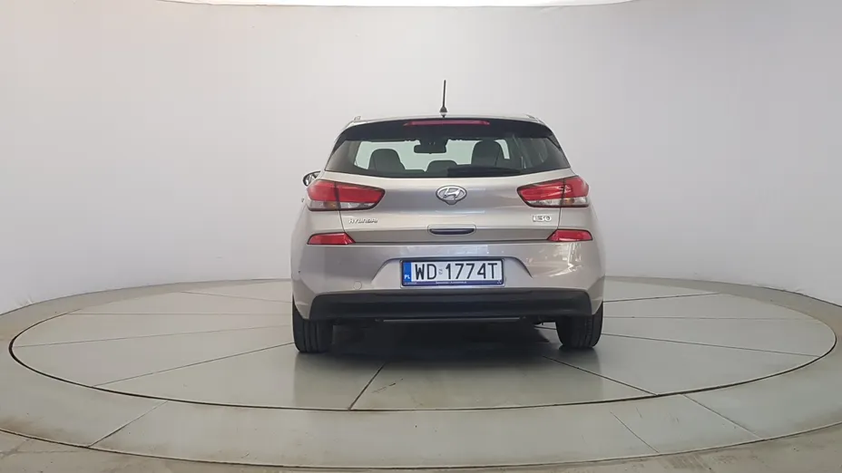 HYUNDAI i30 i30 1.4 Classic +