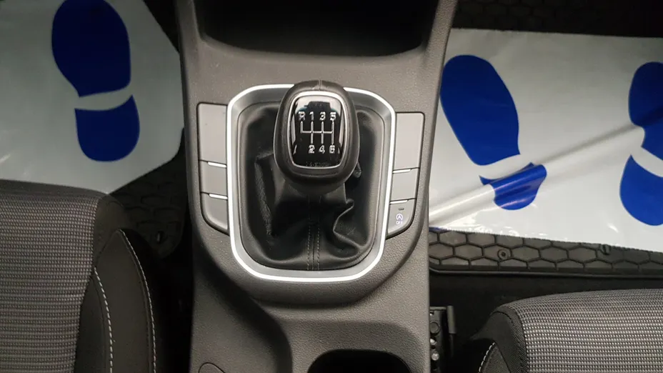 HYUNDAI i30 i30 1.4 Classic +