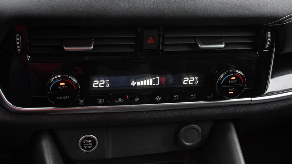 NISSAN Qashqai Qashqai 1.3 DIG-T mHEV N-Connecta Xtronic