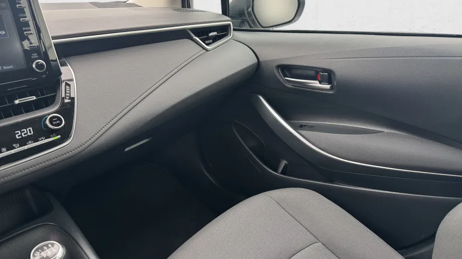 TOYOTA Corolla Corolla 1.5 Comfort